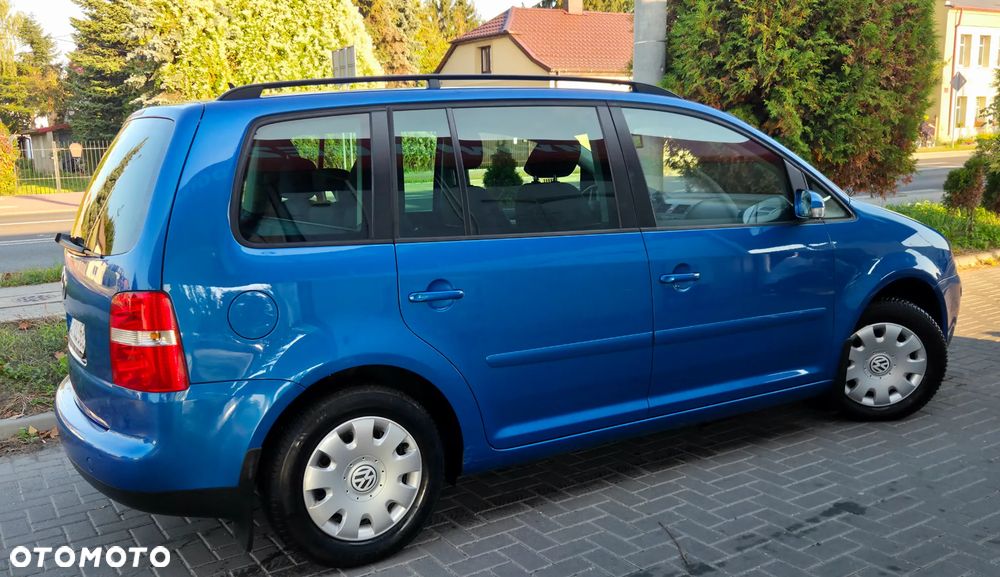 Volkswagen Touran 1.9 TDI DPF Highline - 13