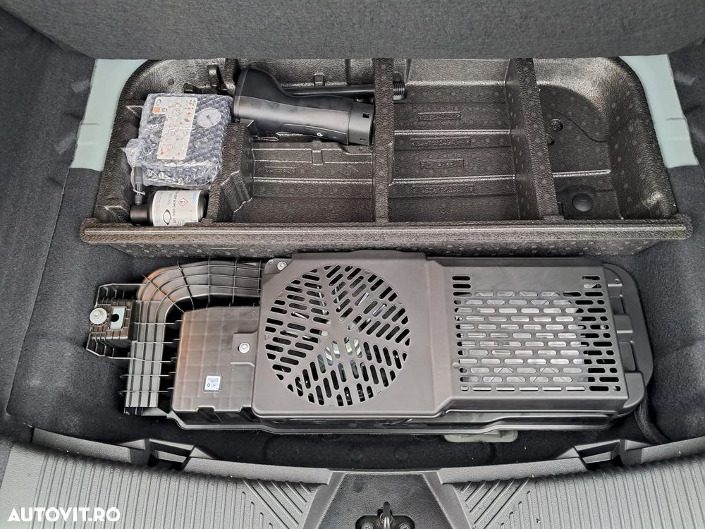 Renault 4 E-Tech 52 kWh Techno - 21