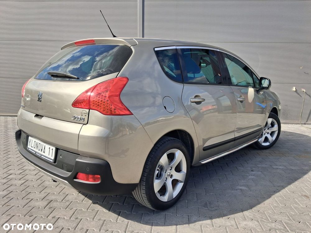 Peugeot 3008 1.6 HDi Premium - 6