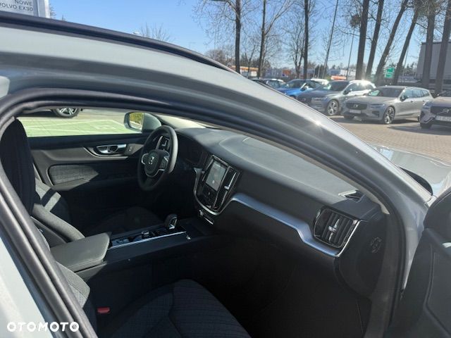 Volvo V60 B4 B Core - 21