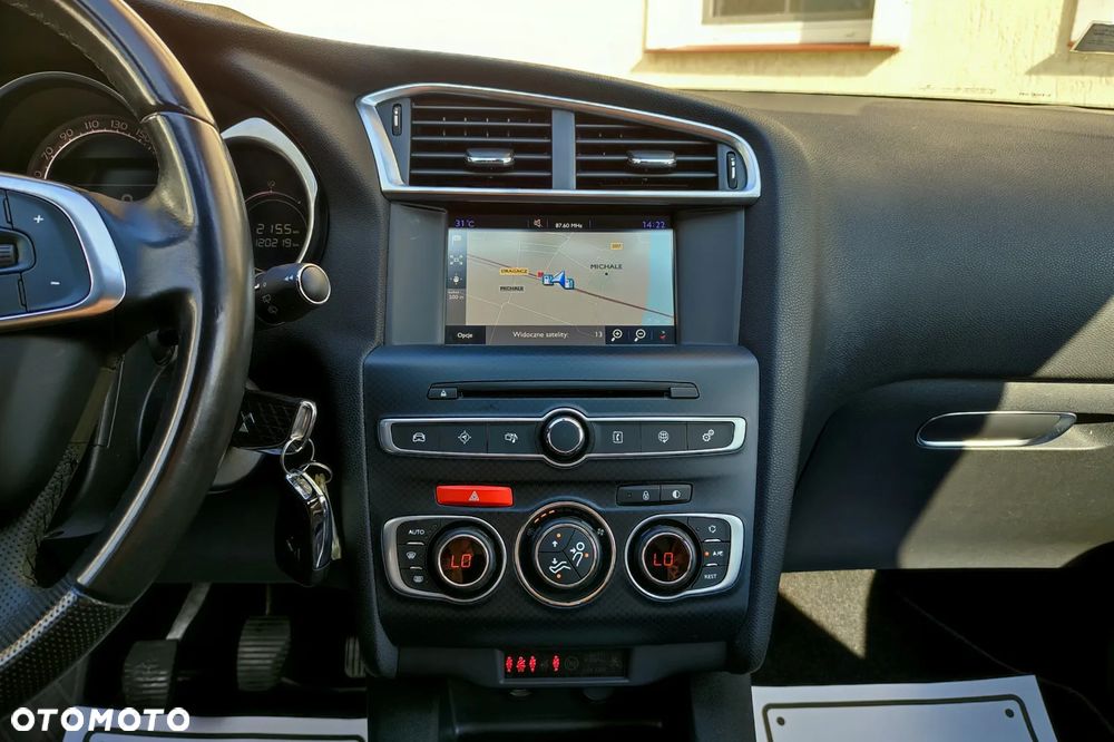 Citroën DS4 PureTech 130 Stop&Start SoChic - 8