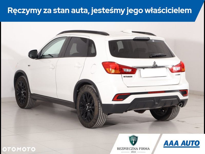 Mitsubishi ASX - 5