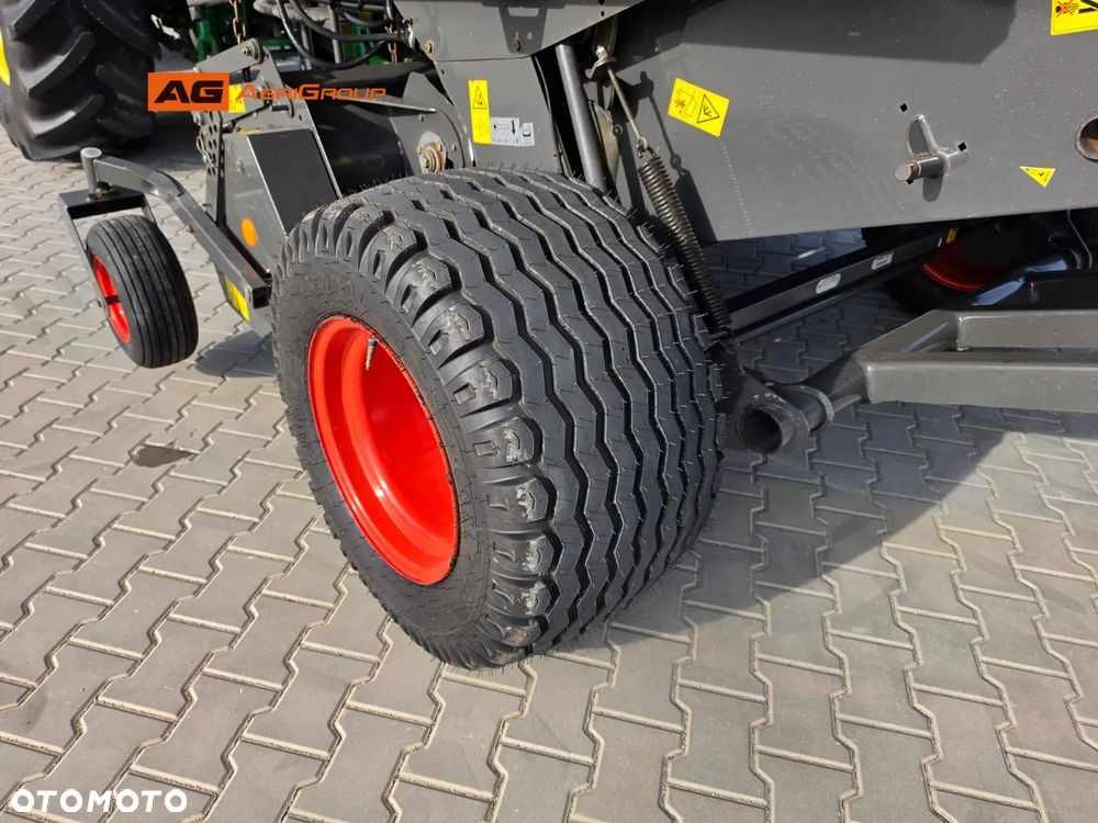 Claas Variant 380 RF PRO - 14