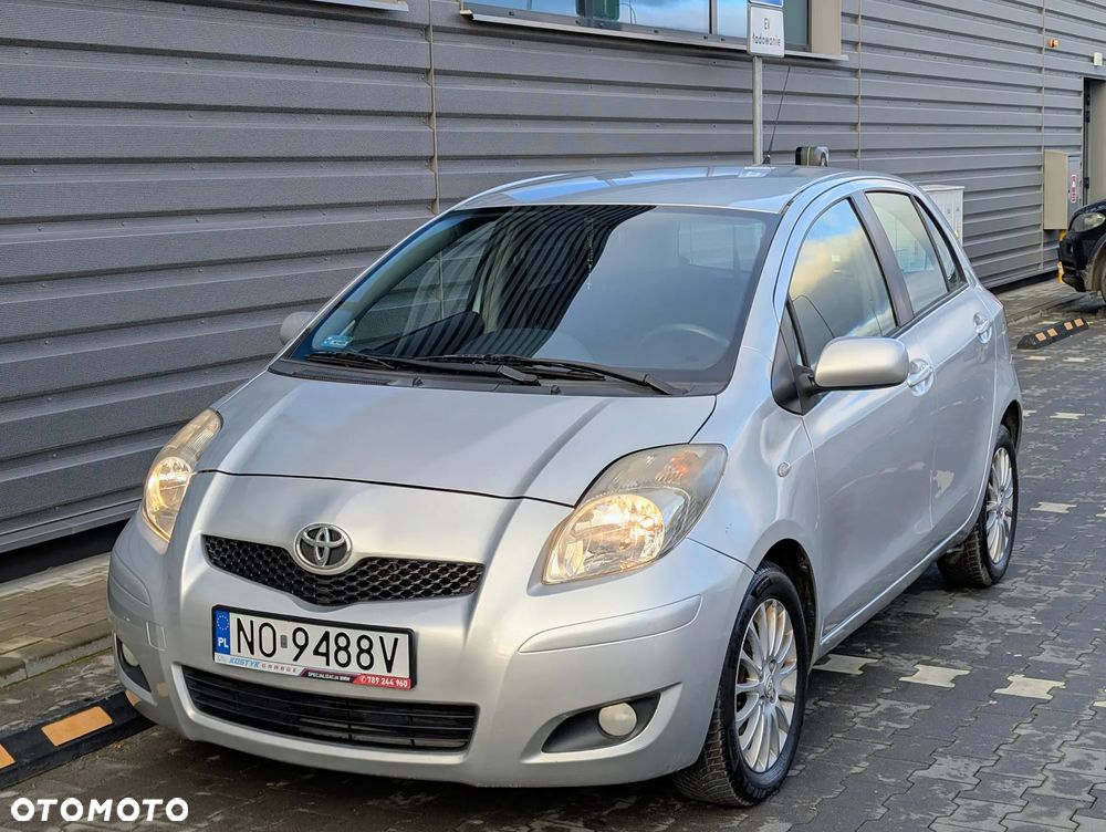 Toyota Yaris 1.33 VVT-i Multi Mode Sol - 4
