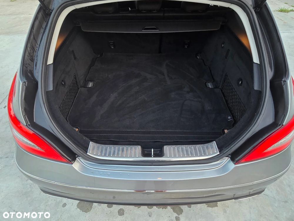 Mercedes-Benz CLS 350 CDI 4Matic 7G-TRONIC - 22