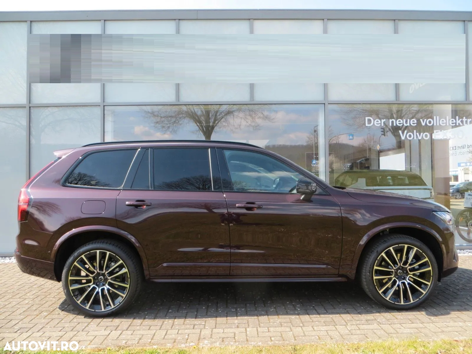 Volvo XC 90 - 3