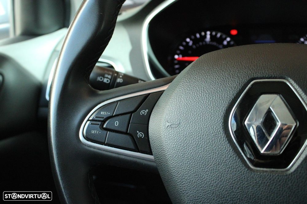 Renault Mégane Sport Tourer 1.5 Blue dCi Intens EDC - 23