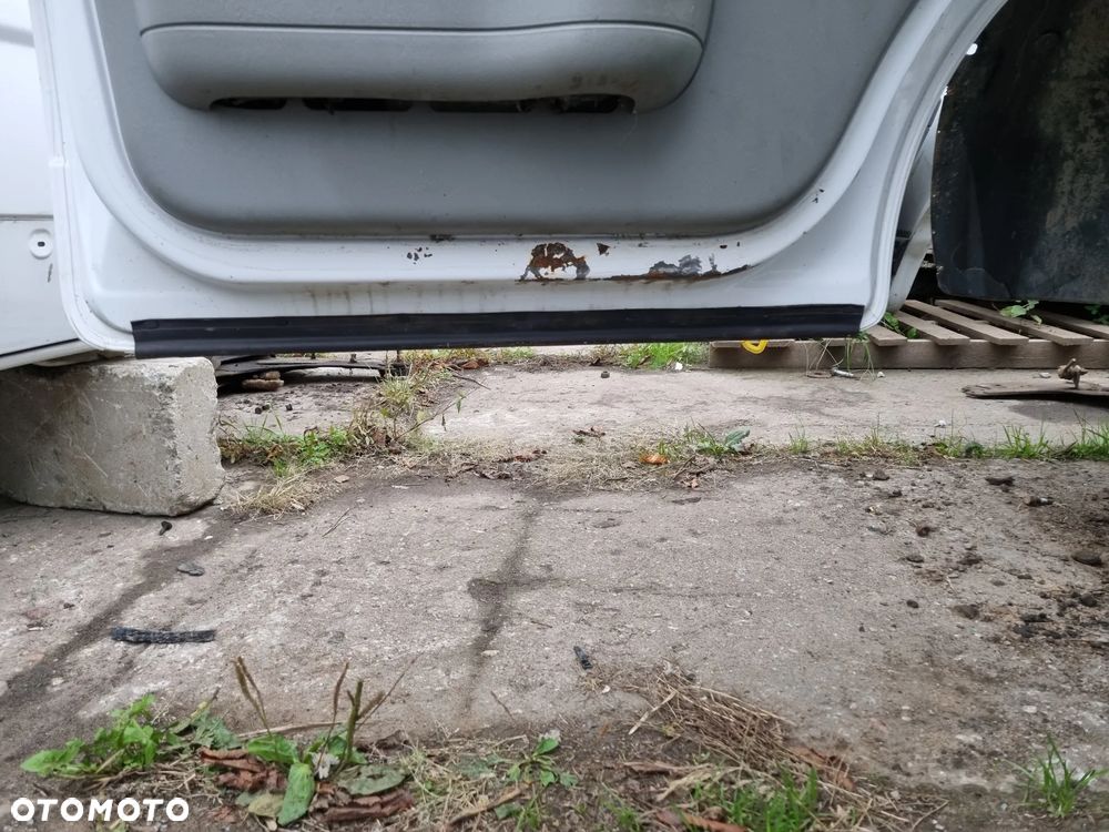 DRZWI LEWE TRAFIC VIVARO PRIMASTAR  01-14r. - 4