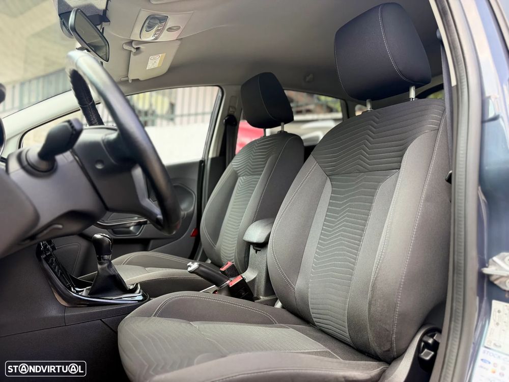 Ford Fiesta 1.0 T EcoBoost Titanium - 14