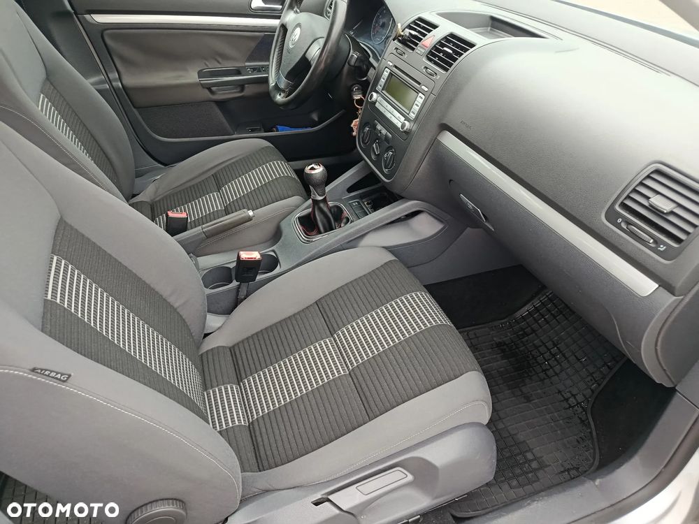 Volkswagen Golf 1.6 Trendline - 13