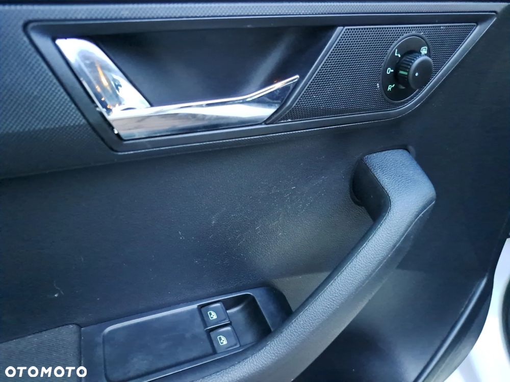 Skoda Fabia 1.0 TSI Ambition - 17