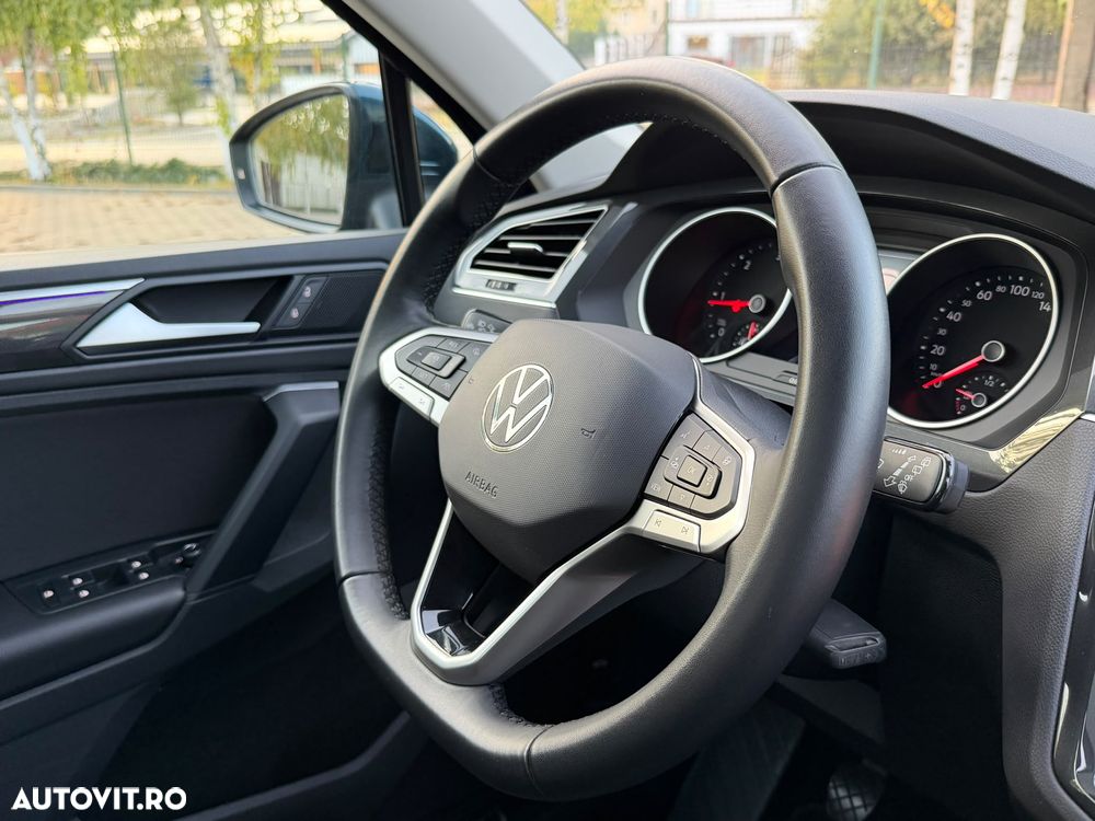 Volkswagen Tiguan - 18