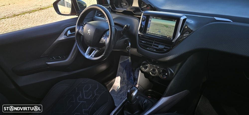 Peugeot 2008 1.2 VTi Active - 7