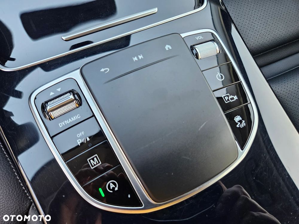 Mercedes-Benz GLC 220 d 4-Matic - 27