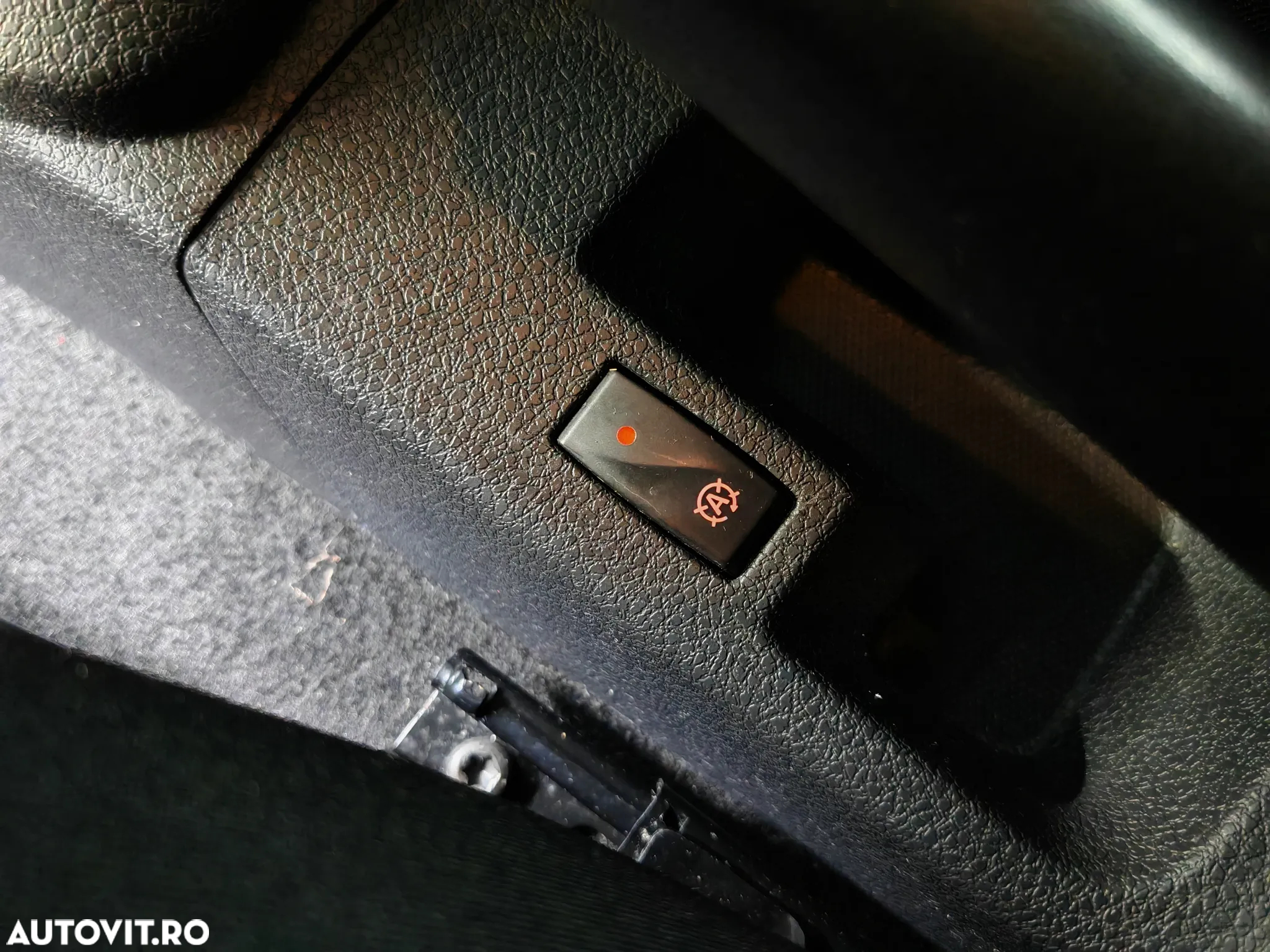 Dacia Logan 1.0 SCe Laureate - 18