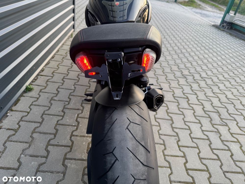 Ducati Diavel - 20