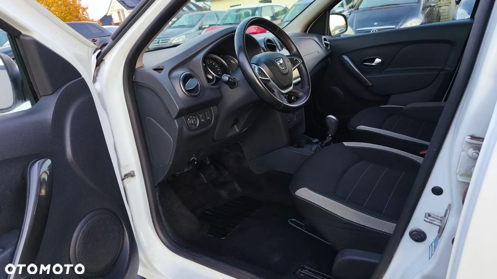 Dacia Sandero Stepway 0.9 TCe Laureate S&S Easy-R - 15