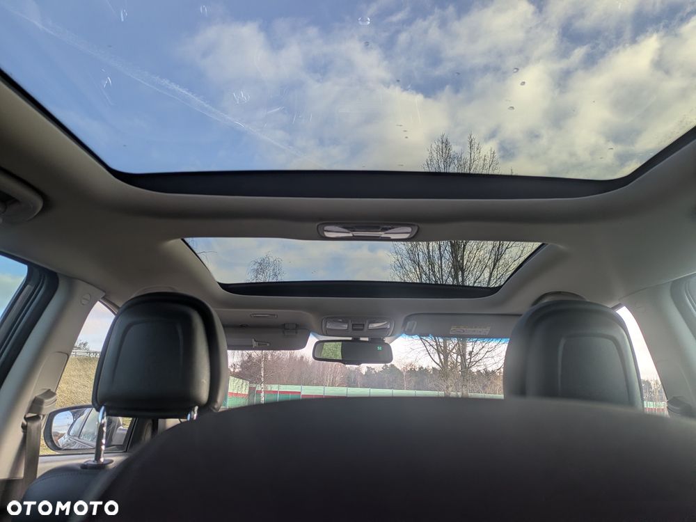 Hyundai ix35 2.0 CRDi 4WD Premium - 21