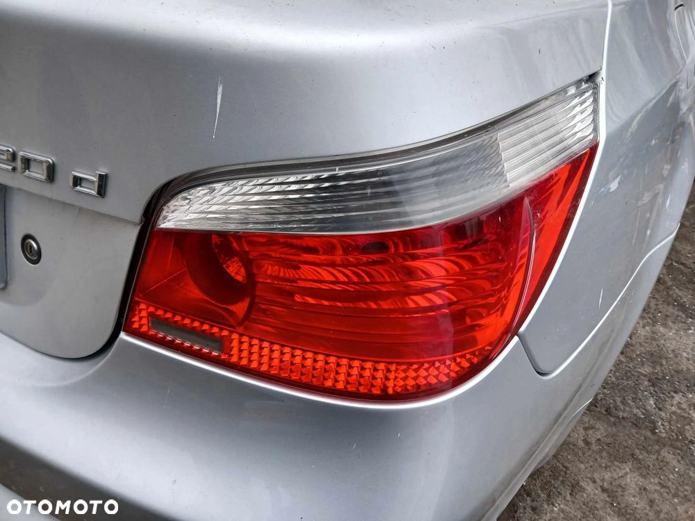 BMW E60 Sedan lampa tylna lewa, prawa bez wkładu - 1