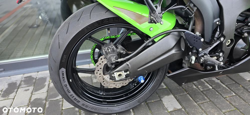 Kawasaki ZX - 17