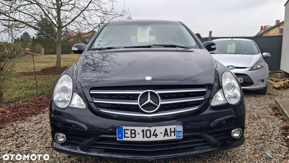 Mercedes-Benz Klasa R - 1