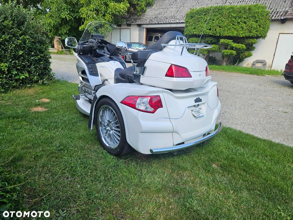 Honda GL - 5