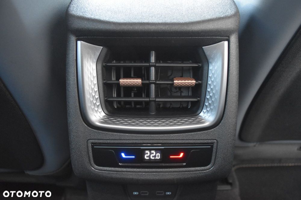 Cupra Terramar 1.5 eTSI mHEV DSG - 35