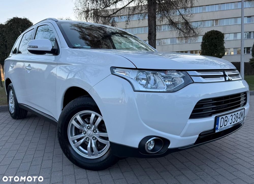Mitsubishi Outlander 2.0 2WD Invite - 14
