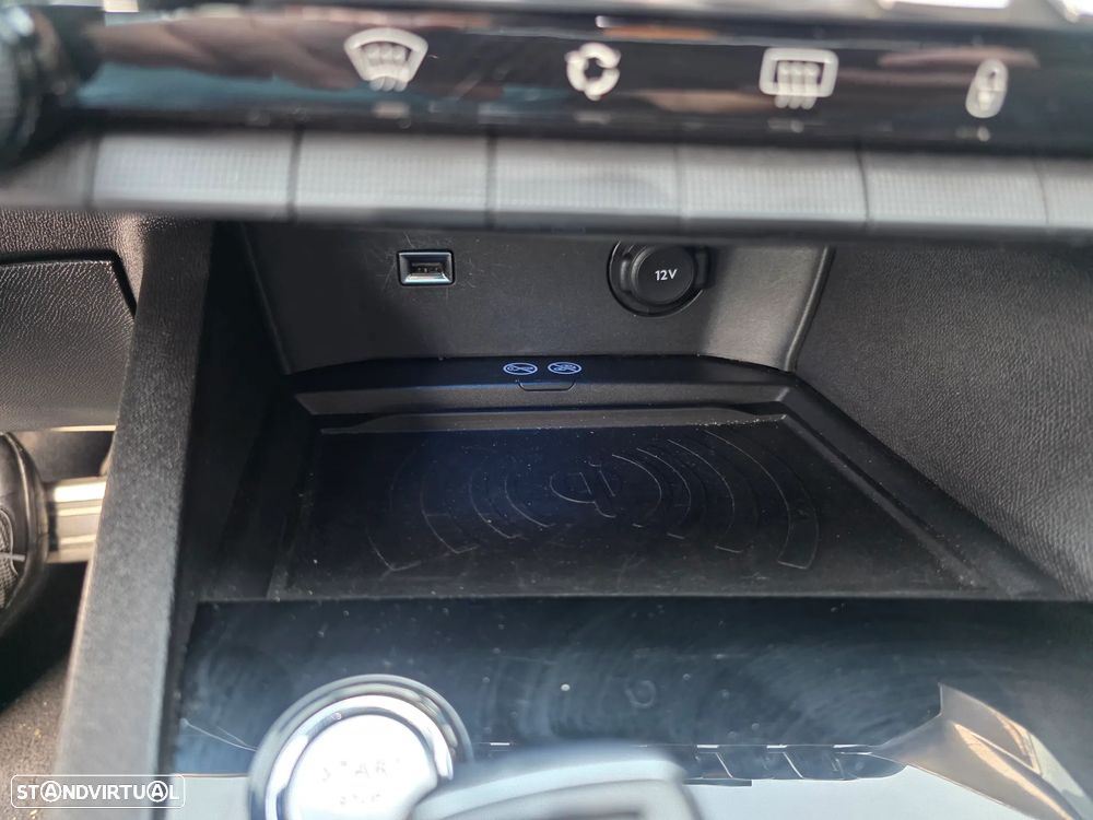 Peugeot 3008 1.5 BlueHDi GT Line EAT8 - 32