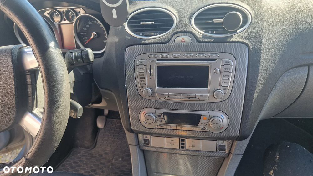 Ford Focus 1.6 TDCi DPF Titanium - 18