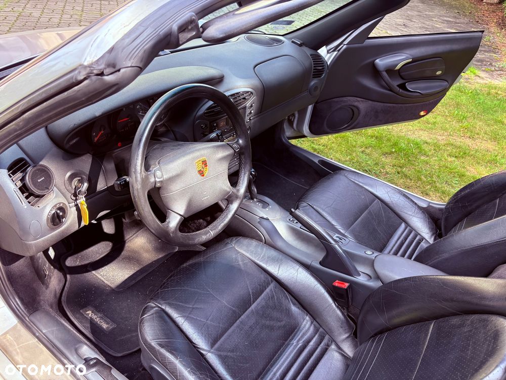 Porsche Boxster - 19