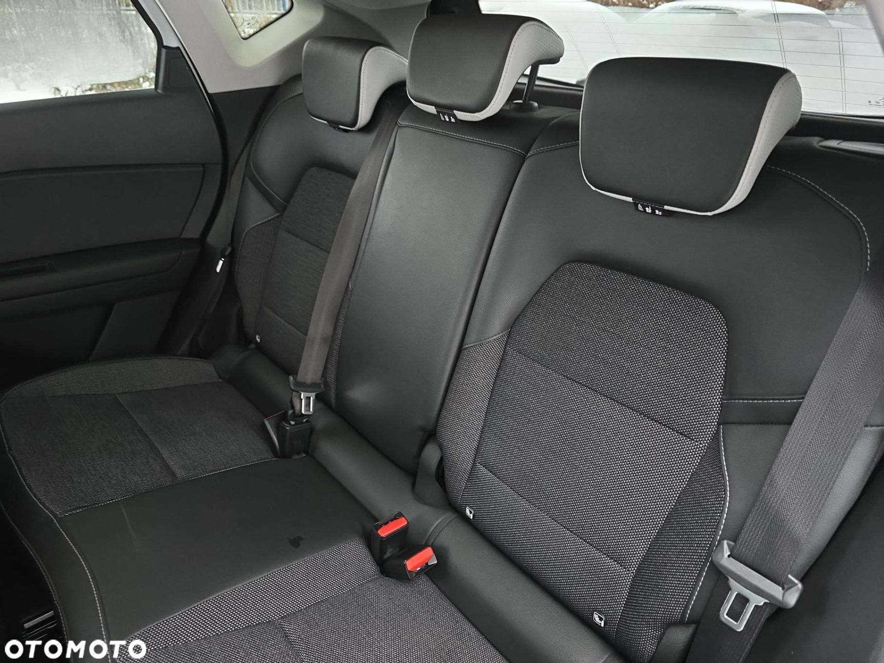 Renault Captur 1.0 TCe Techno - 11