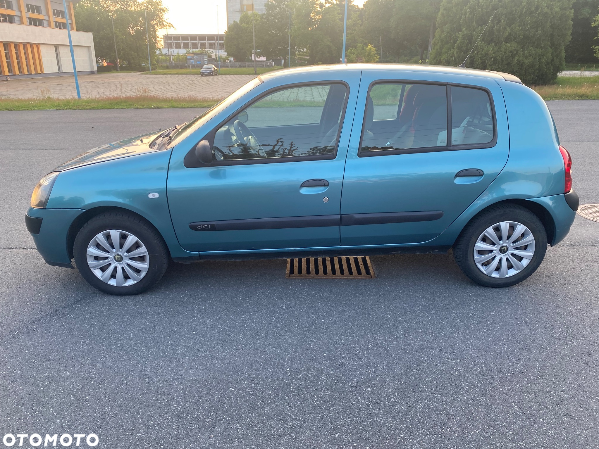 Renault Clio - 6