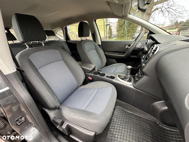 Nissan Qashqai - 22