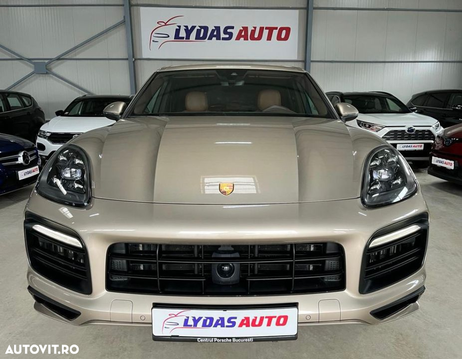 Porsche Cayenne - 5