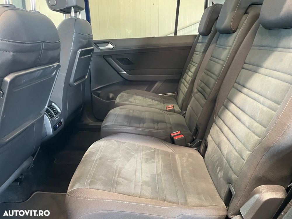 Volkswagen Touran 1.5 TSI DSG Highline - 14