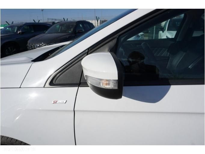 Ford Edge - 32
