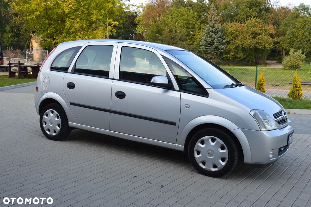 Opel Meriva - 11