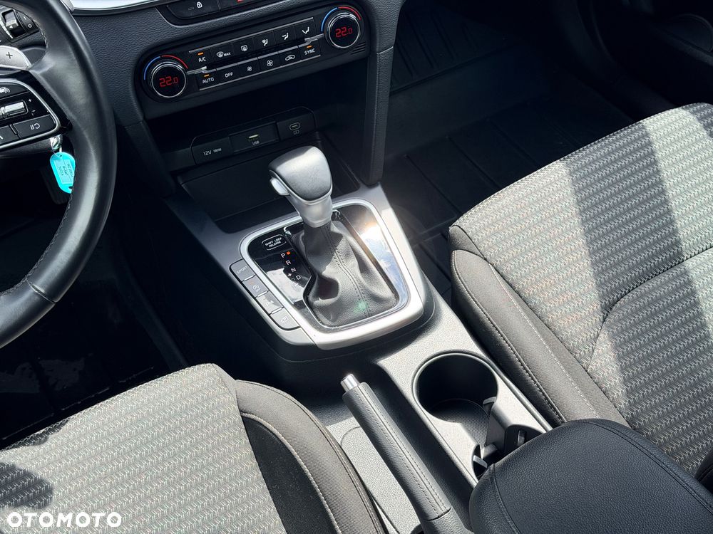 Kia Ceed 1.5 T-GDI M DCT - 16