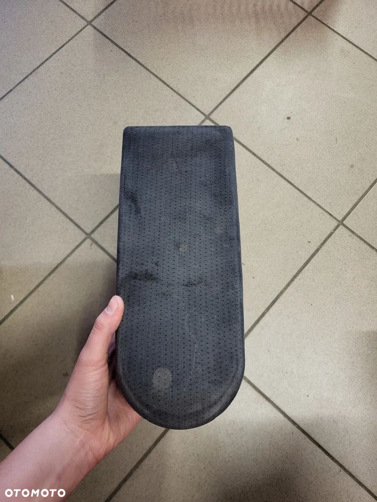 PODŁOKIETNIK VW PASSAT B5 - 1