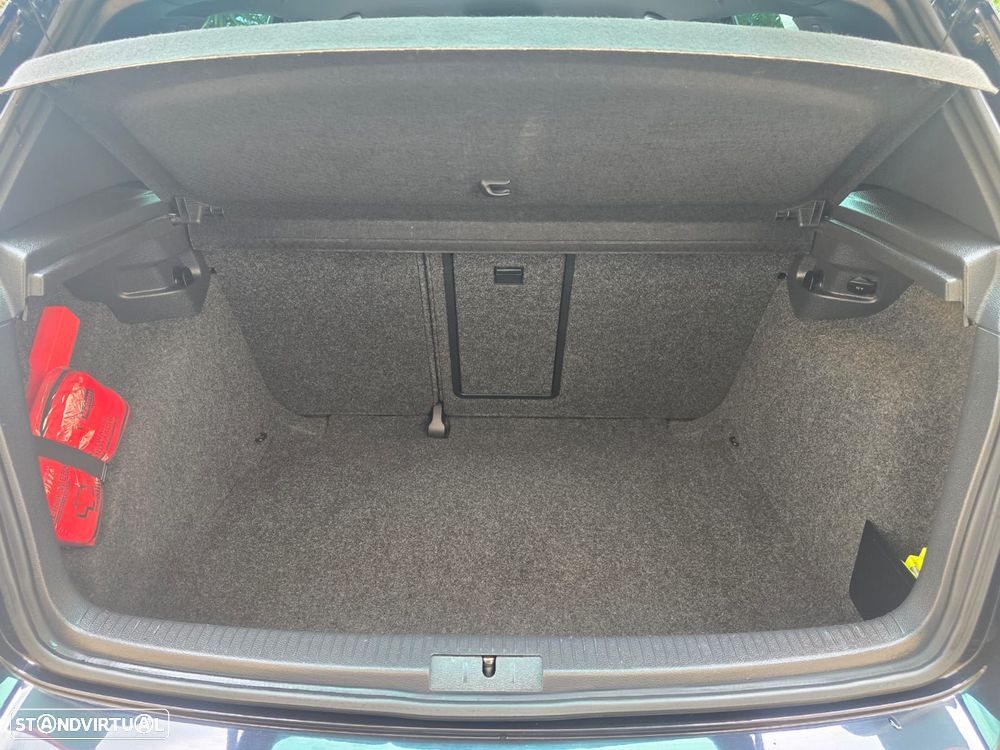 VW Golf 2.0 GTI - 12