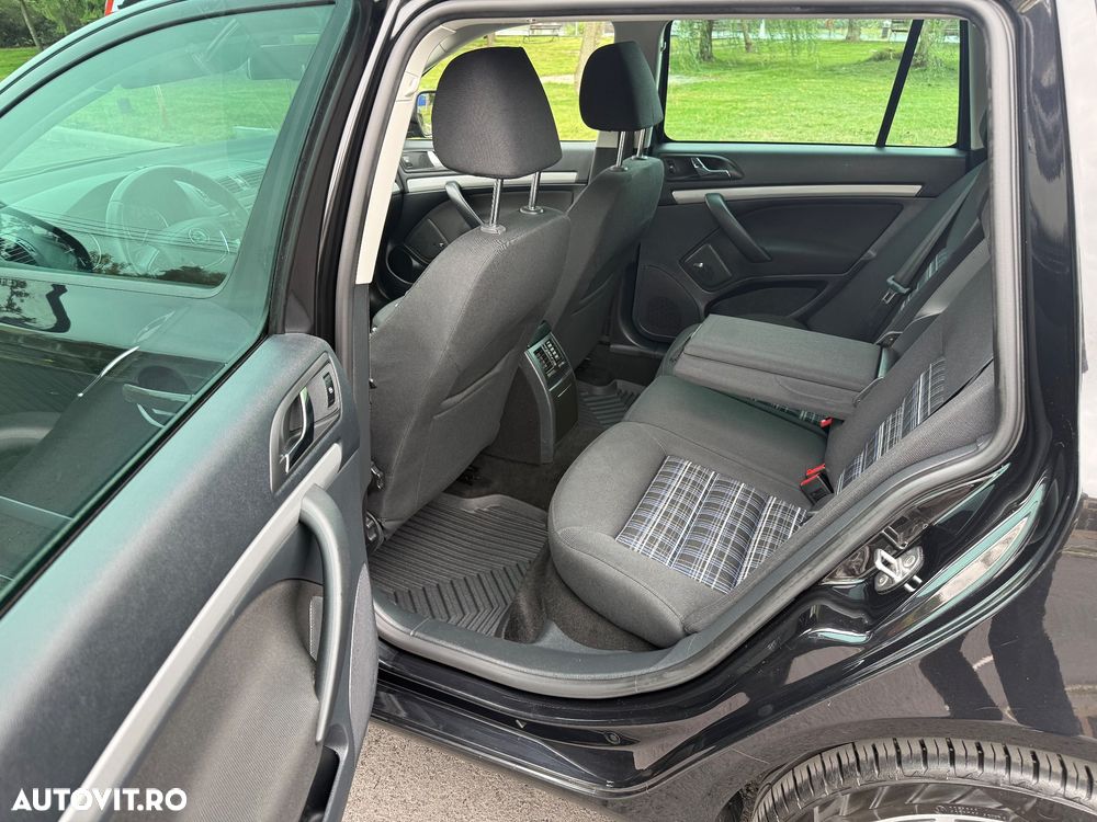 Skoda Octavia - 33