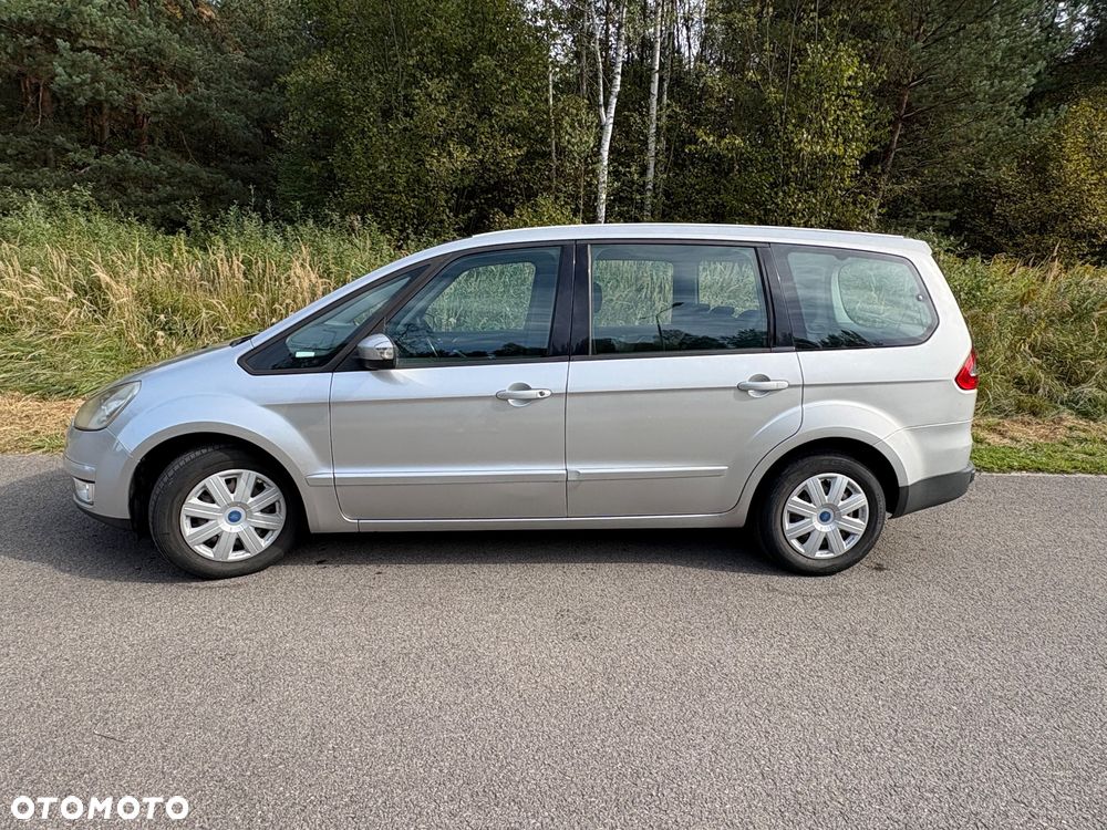 Ford Galaxy - 3