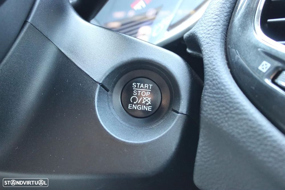 Jeep Compass 1.3 T-GDI 4xe Auto Limited - 10