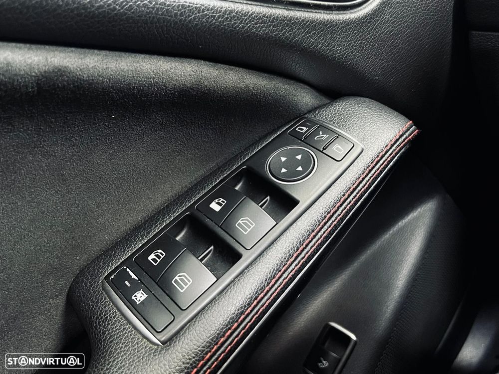 Mercedes-Benz CLA 220 CDI AMG Line Aut. - 34