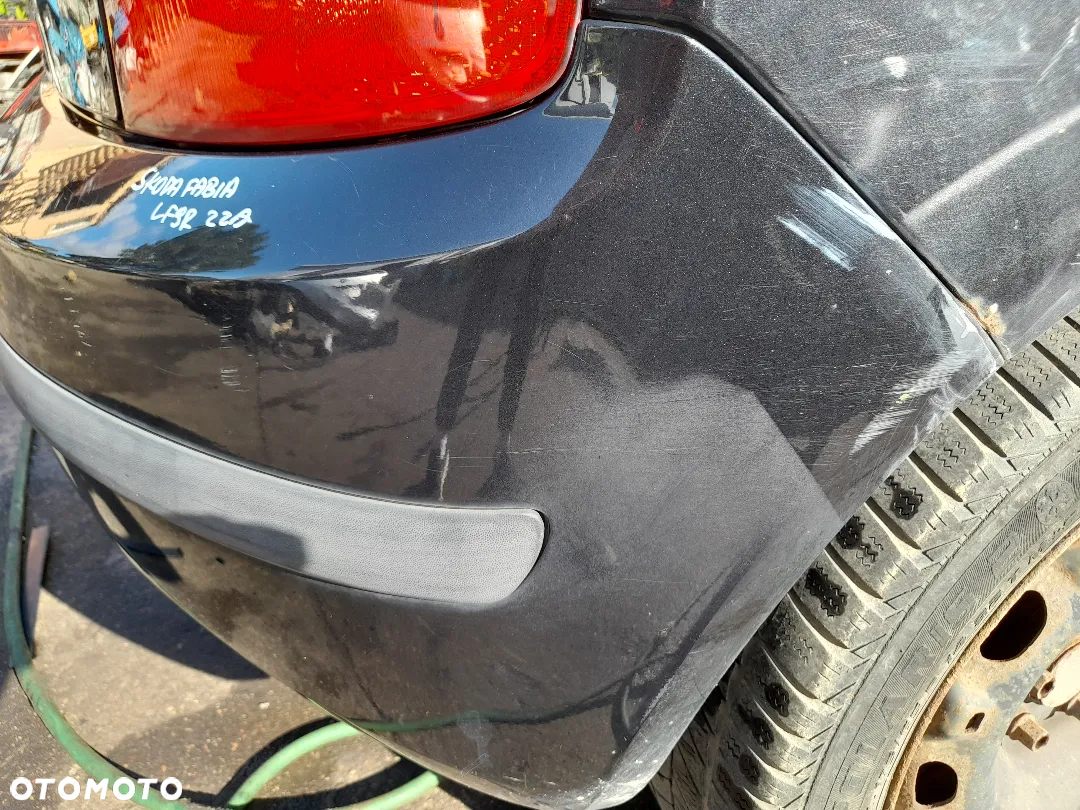 SKODA FABIA I ZDERZAK TYŁ TYLNY TYLNI LF9R - 4