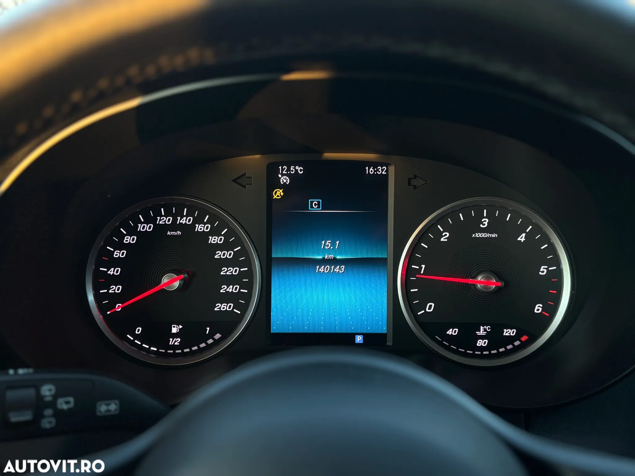Mercedes-Benz C 180 d - 21