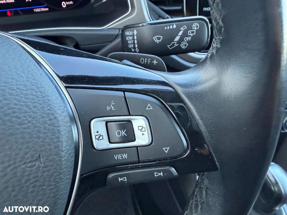 Volkswagen T-Roc 1.5 TSI DSG Style - 14