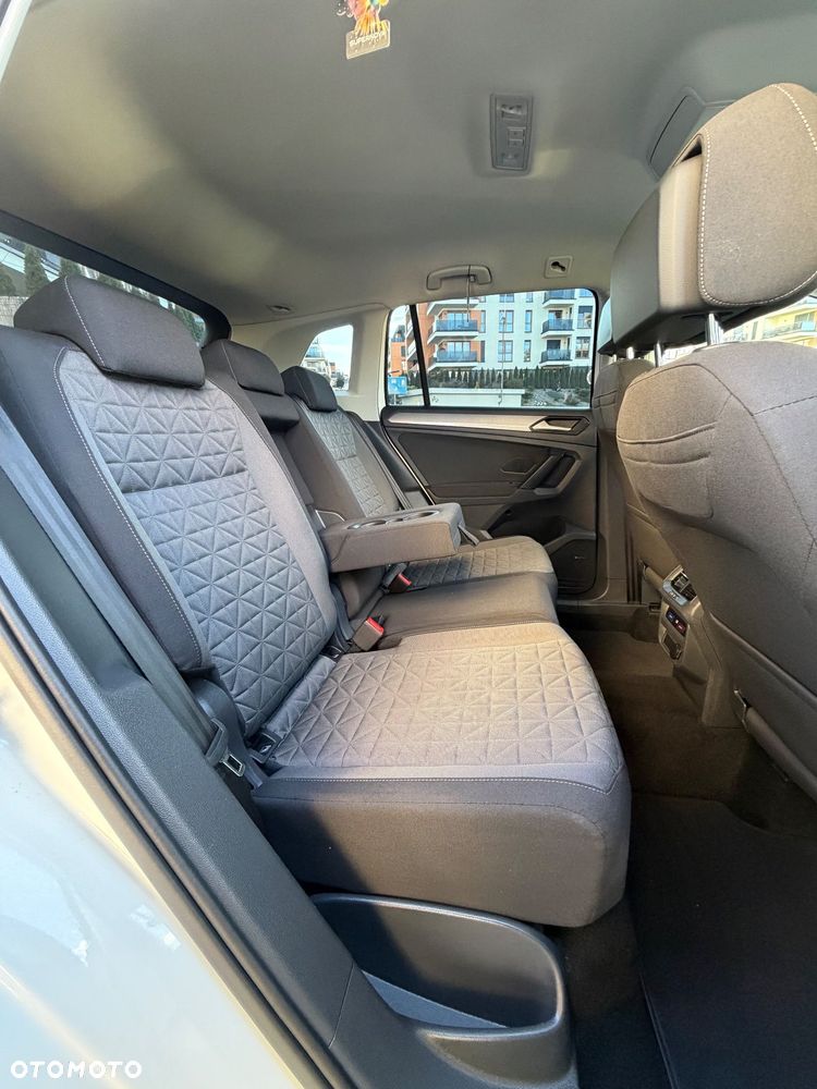 Volkswagen Tiguan 2.0 TDI SCR 4Mot R-Line DSG - 35