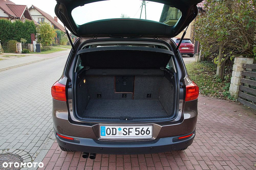 Volkswagen Tiguan 2.0 TSI 4Mot Sport&Style DSG - 23